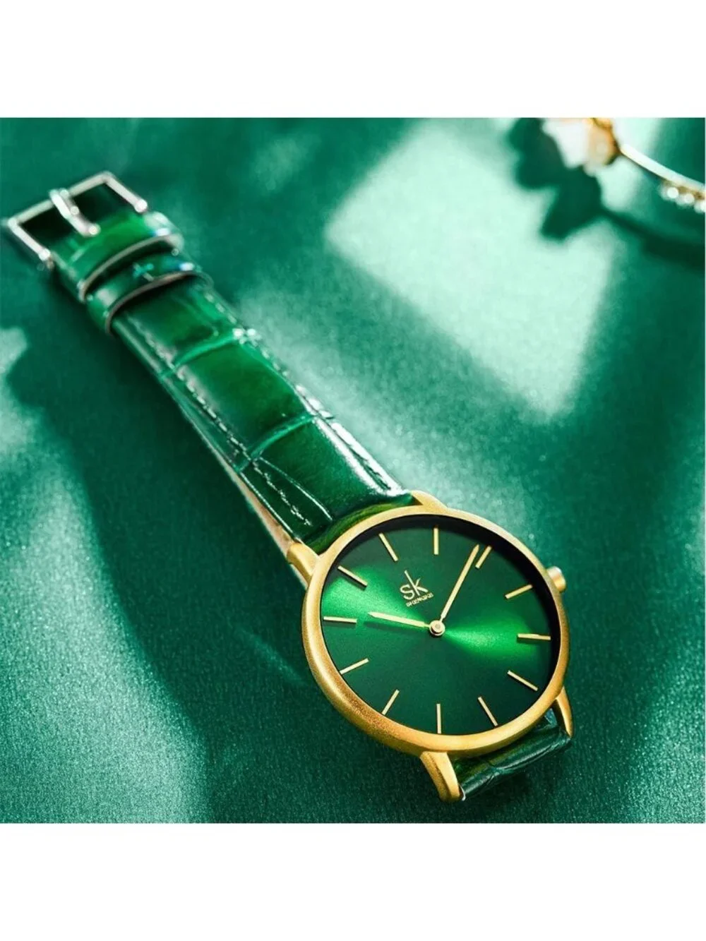Women's Green Creative Simplicity Genuine Leather Ladies Elegant Wrist Watches